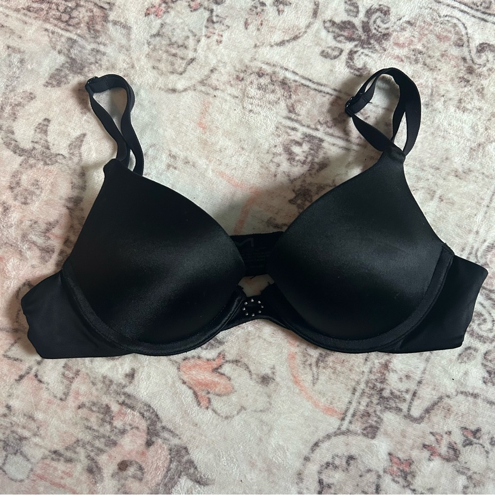 Madeinform Black Bra